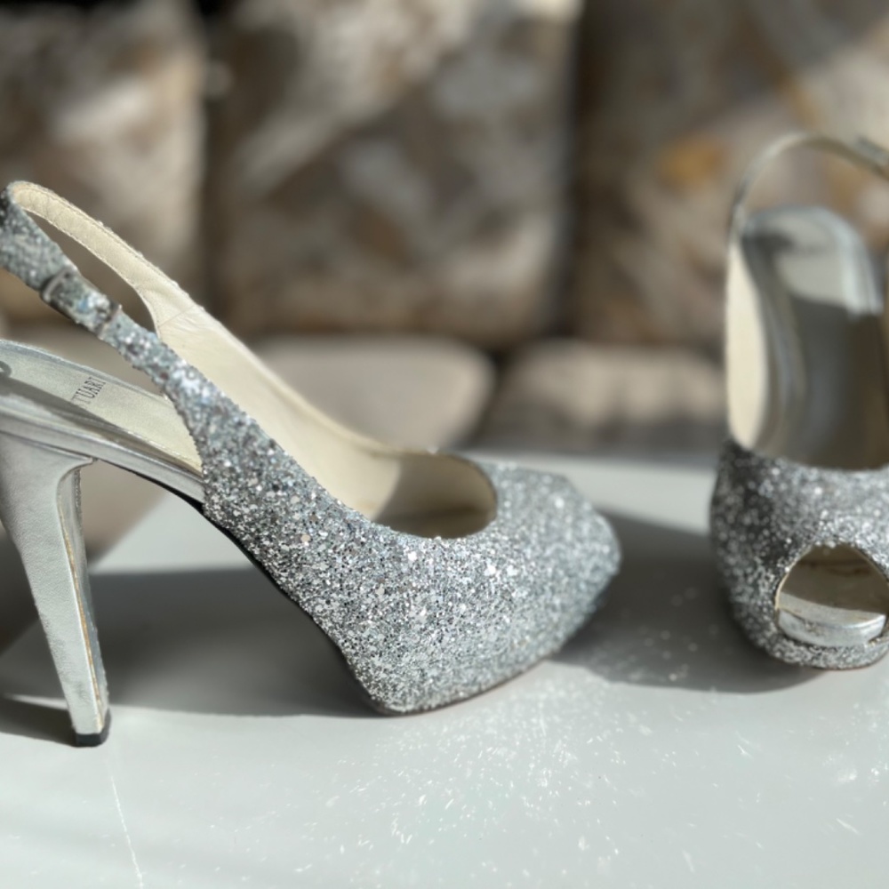 Shoes - Picture 5 of 5